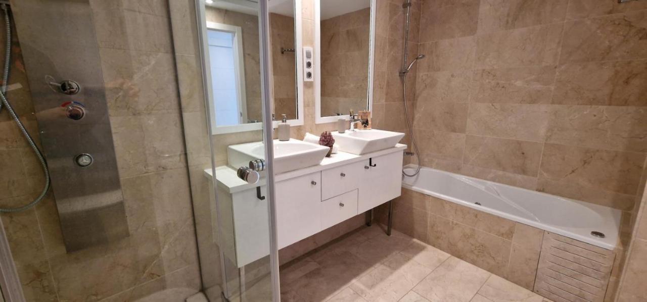Casares Del Mar Luxury Apartment Malaga Ngoại thất bức ảnh