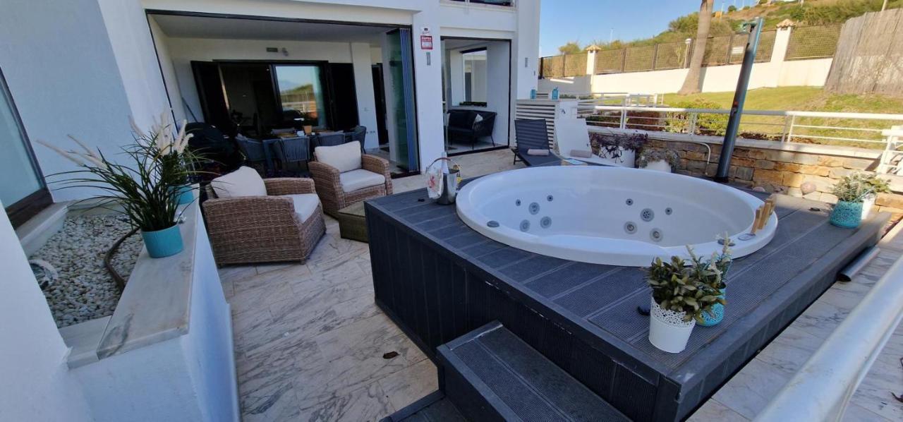 Casares Del Mar Luxury Apartment Malaga Ngoại thất bức ảnh